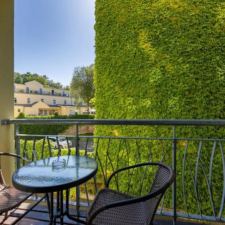 Brussel 4* Франтишкови-Лазне